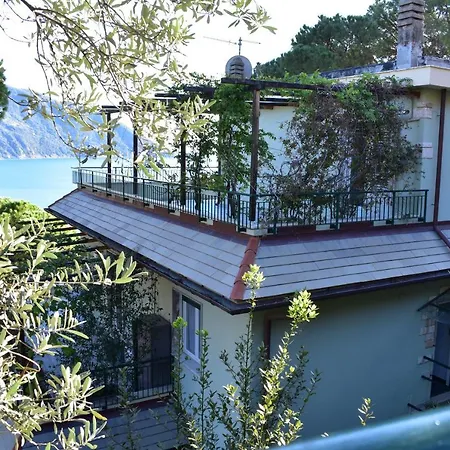 Apartment I Pini Recco